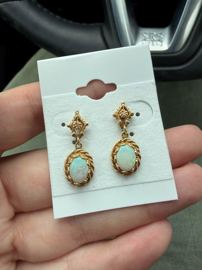 70 Thrift Store Hauls That People Are Incredibly Proud Of After Spending Such A Long Time Searching