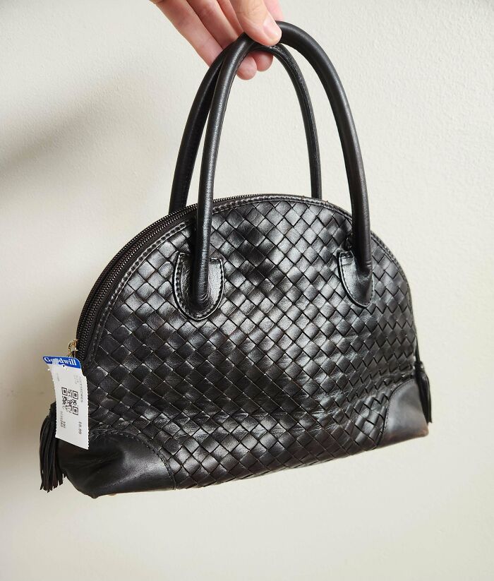 70 Thrift Store Hauls That People Are Incredibly Proud Of After Spending Such A Long Time Searching