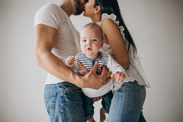 Woman&rsquo;s Out-Of-Line Comments About Son&rsquo;s Fianc&eacute;e Cost Her Access To Ever Meet Grandson