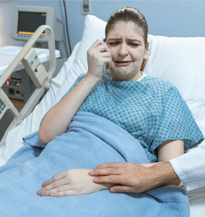 Wife Wants To Come Before Hubby’s Sick Mom, Her Ultimatum Makes Him Question The Entire Marriage Wife Wants To Come Before Hubby’s Sick Mom, Her Ultimatum Makes Him Question The Entire Marriage