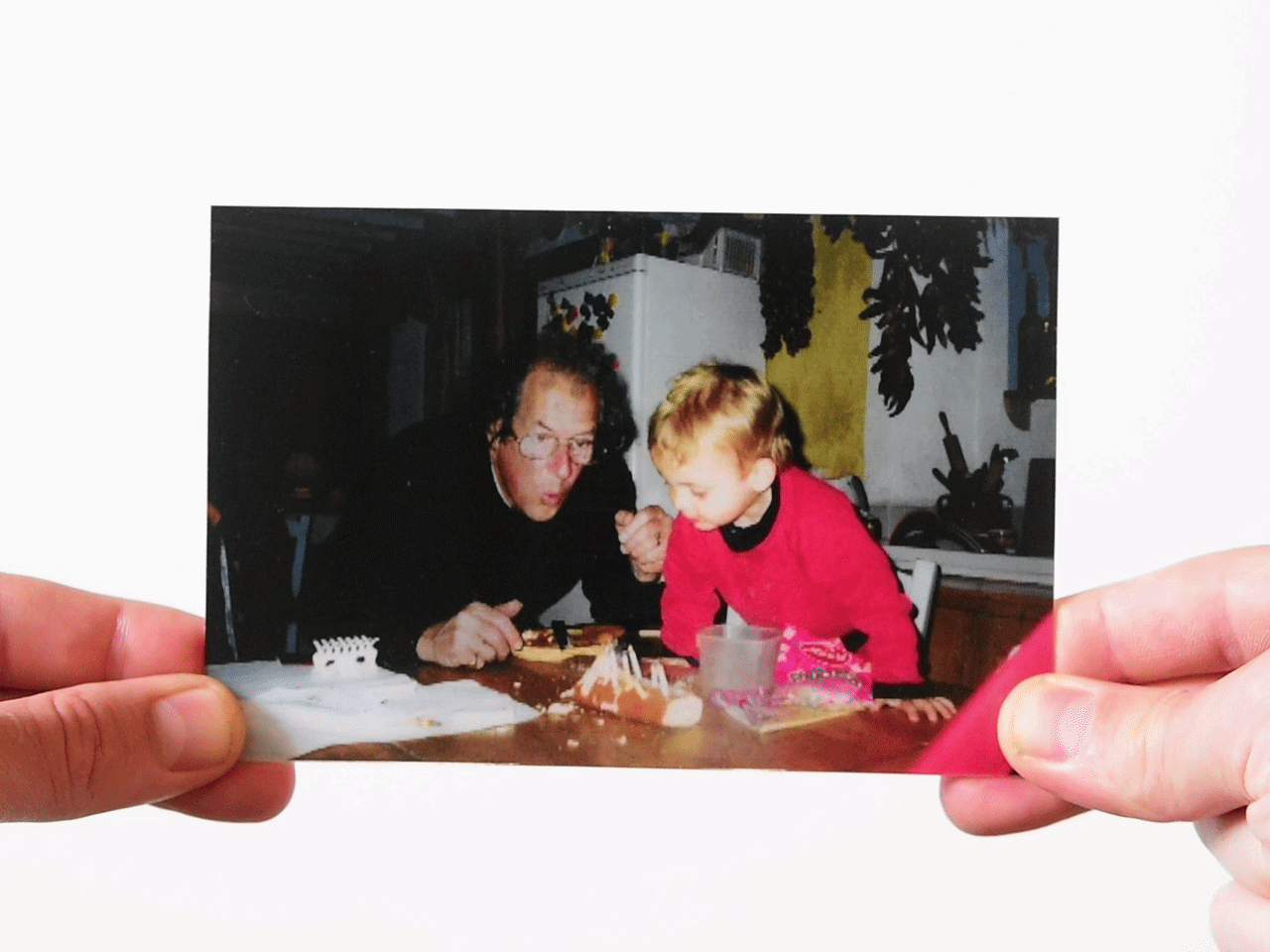 After Losing His Father, This Photographer Spent 6 Months Recreating Family Photos Without Him (20 Pics) After Losing His Father, This Photographer Spent 6 Months Recreating Family Photos Without Him (20 Pics)