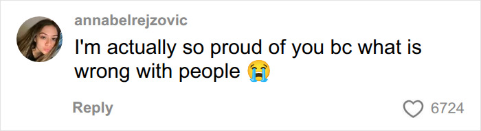 “People Are Miserable”: Karen Takes Aim At Innocent Shopper, Bystander Steps In “People Are Miserable”: Karen Takes Aim At Innocent Shopper, Bystander Steps In