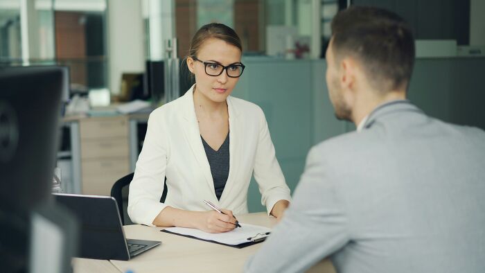 “Since AI Blew Up, My Job Became Defunct”: 54 Unemployed People Expose How Bad The Job Market Is