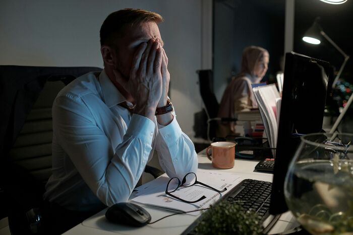 “Since AI Blew Up, My Job Became Defunct”: 54 Unemployed People Expose How Bad The Job Market Is
