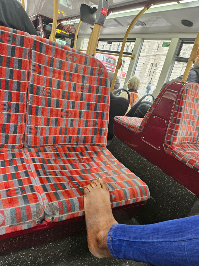 74 Examples Of Completely Wild Public Transport Interactions That Might Make You Buy A Car 74 Examples Of Completely Wild Public Transport Interactions That Might Make You Buy A Car