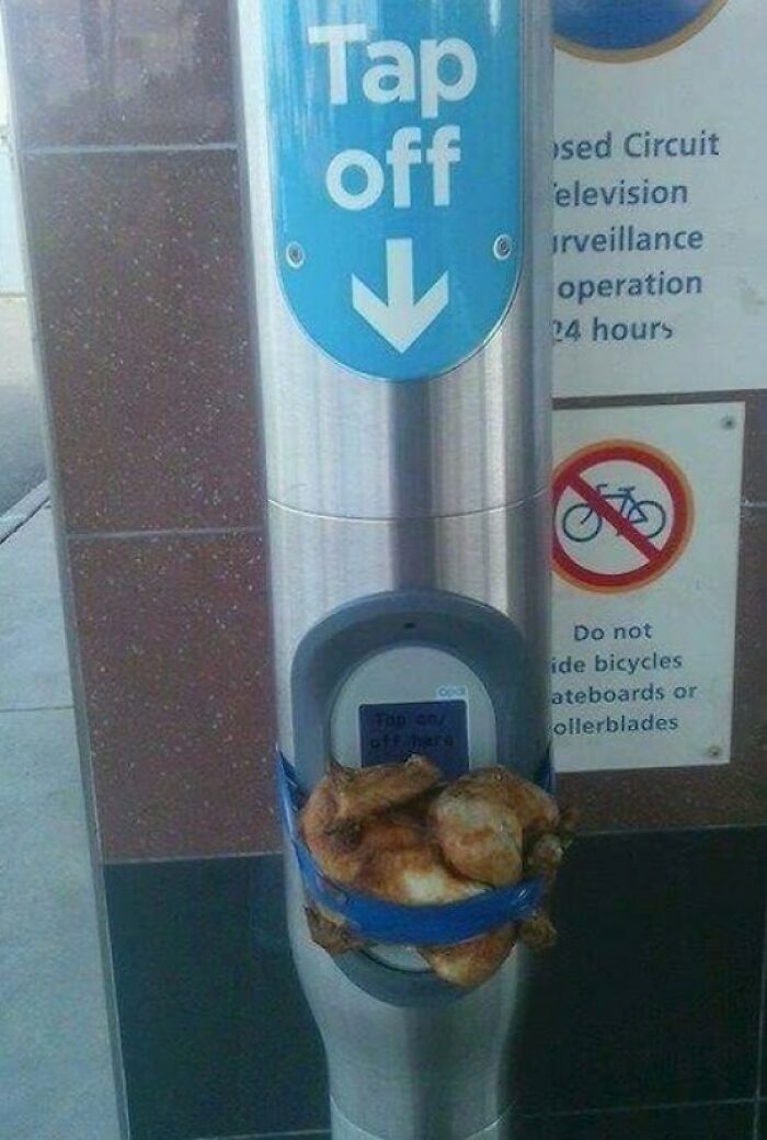 74 Examples Of Completely Wild Public Transport Interactions That Might Make You Buy A Car 74 Examples Of Completely Wild Public Transport Interactions That Might Make You Buy A Car