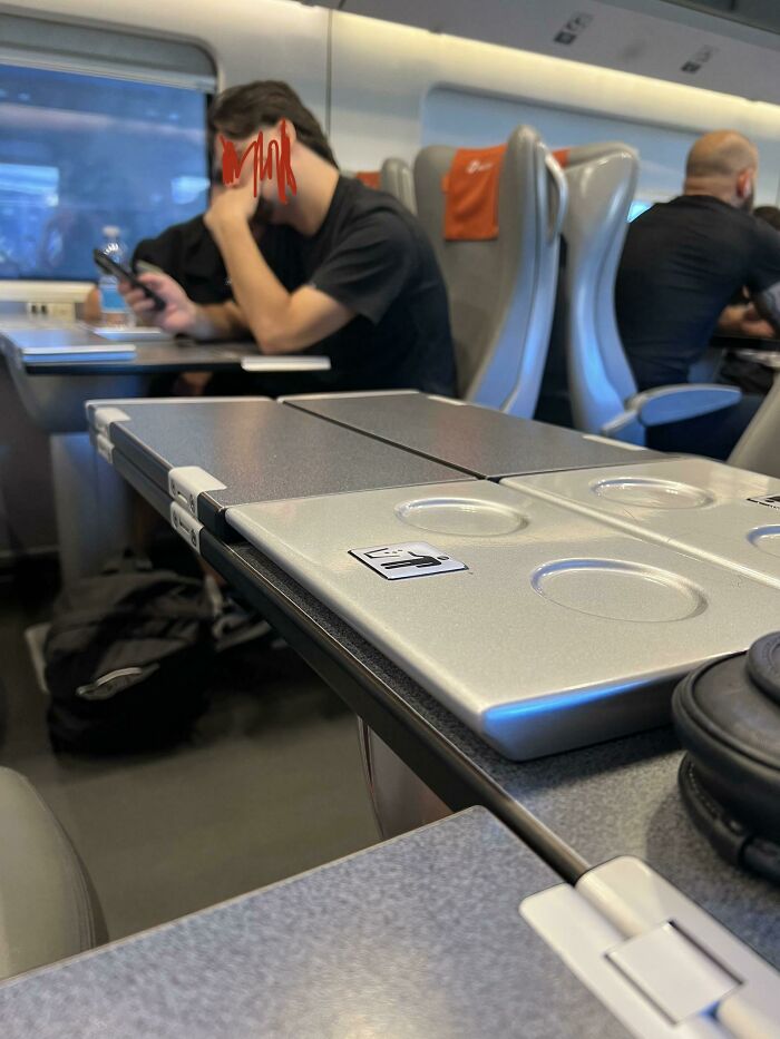 74 Examples Of Completely Wild Public Transport Interactions That Might Make You Buy A Car 74 Examples Of Completely Wild Public Transport Interactions That Might Make You Buy A Car