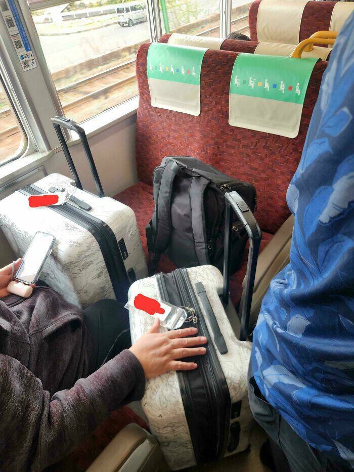 74 Examples Of Completely Wild Public Transport Interactions That Might Make You Buy A Car 74 Examples Of Completely Wild Public Transport Interactions That Might Make You Buy A Car