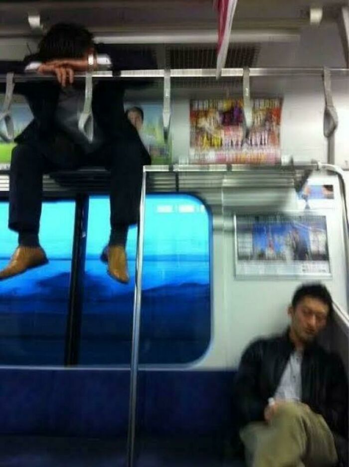 74 Examples Of Completely Wild Public Transport Interactions That Might Make You Buy A Car 74 Examples Of Completely Wild Public Transport Interactions That Might Make You Buy A Car