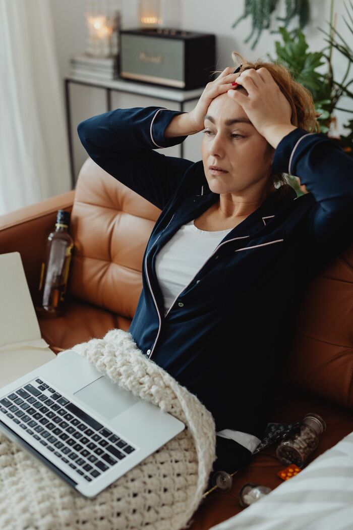 These Are The 74 Absurd Little Problems That Apparently Come With Living A Middle-Class Life These Are The 74 Absurd Little Problems That Apparently Come With Living A Middle-Class Life