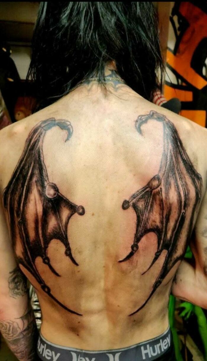 90 Hilariously Bad Tattoo Decisions That Turned Into Real &ldquo;Ragrets&rdquo; (New Pics)