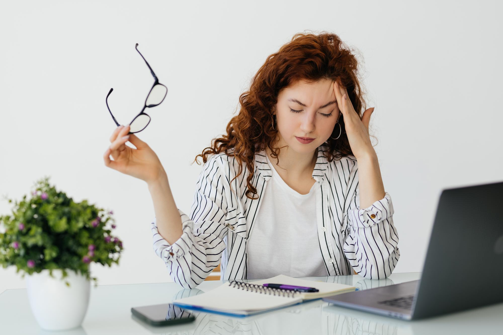 Millennial Daughter Starts Controlling Parents&rsquo; Spending So She Can Have A Larger Inheritance