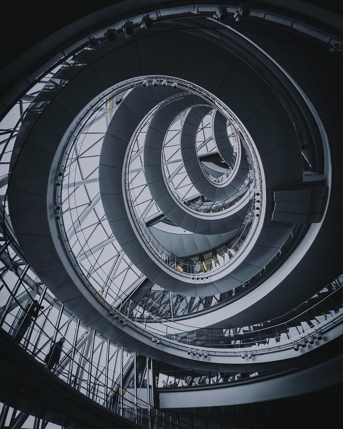 48 Symmetrical Architecture Shots By Photographer Max Vassiades
