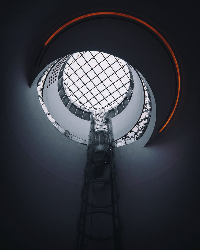 48 Symmetrical Architecture Shots By Photographer Max Vassiades