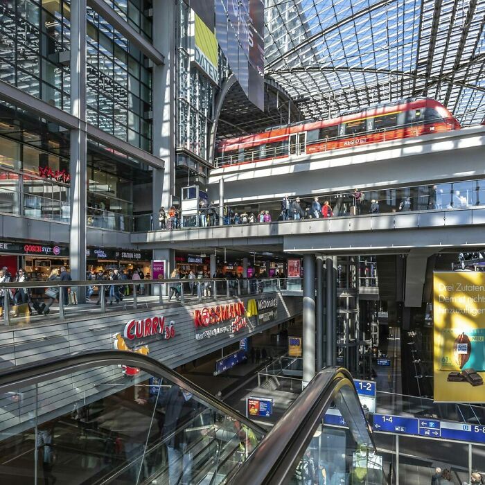 62 Fantastic Examples Of Some Of The World’s Best Infrastructure (New Pics) 62 Fantastic Examples Of Some Of The World’s Best Infrastructure (New Pics)