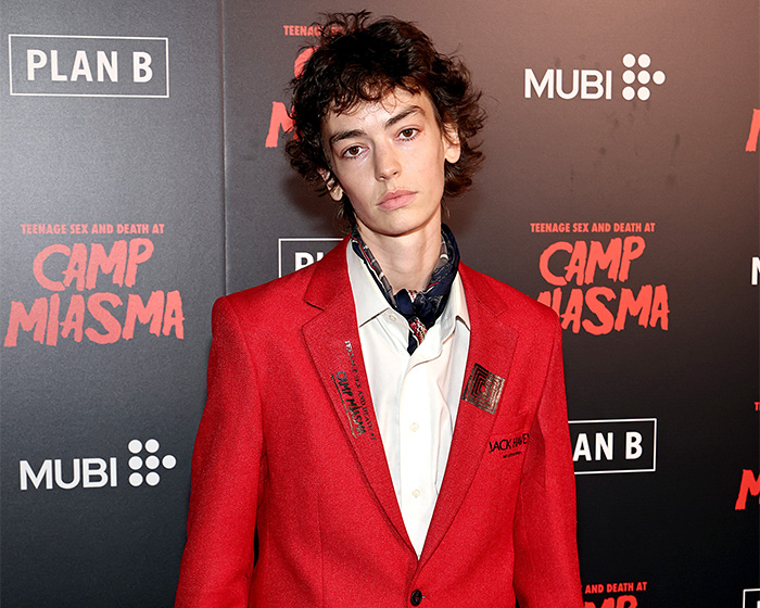 Trans Actor’s Desperate Plea Triggers Heated Debate About Hollywood Days After Elliot Page’s Confession Trans Actor’s Desperate Plea Triggers Heated Debate About Hollywood Days After Elliot Page’s Confession