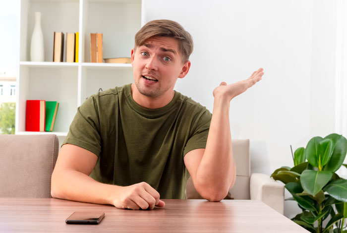 People Are Infuriated By This Boss Who Isn’t Even Aware He’s Discriminating Against A Childless Employee People Are Infuriated By This Boss Who Isn’t Even Aware He’s Discriminating Against A Childless Employee