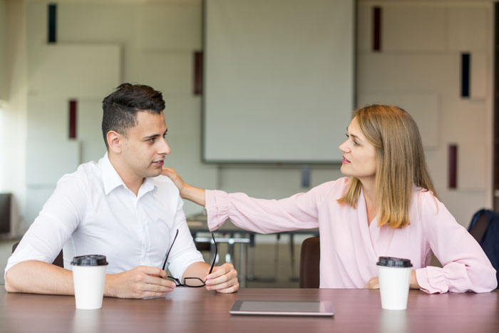 People Are Infuriated By This Boss Who Isn’t Even Aware He’s Discriminating Against A Childless Employee People Are Infuriated By This Boss Who Isn’t Even Aware He’s Discriminating Against A Childless Employee