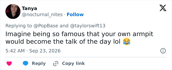 Taylor Swift Slammed After Netizens Spot A Bizarre Detail In Her Latest Photo Announcing Big News