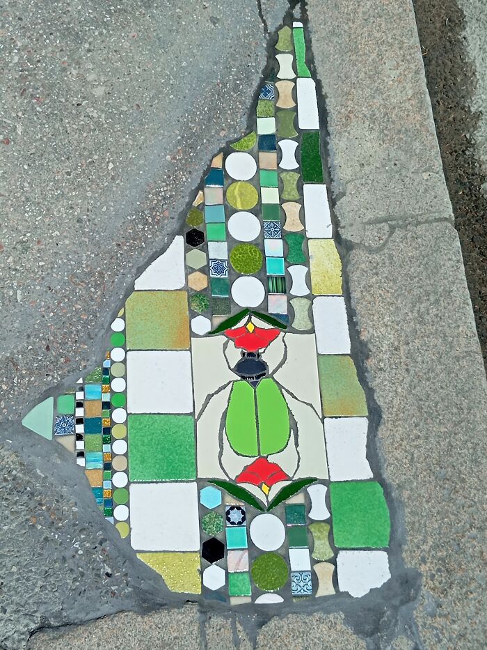 35 Damaged Sidewalks Transformed Into Captivating Art By Dijon-Based Artist 35 Damaged Sidewalks Transformed Into Captivating Art By Dijon-Based Artist