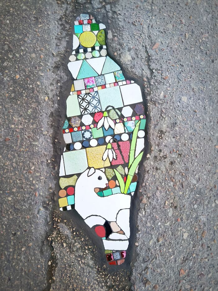 35 Damaged Sidewalks Transformed Into Captivating Art By Dijon-Based Artist 35 Damaged Sidewalks Transformed Into Captivating Art By Dijon-Based Artist