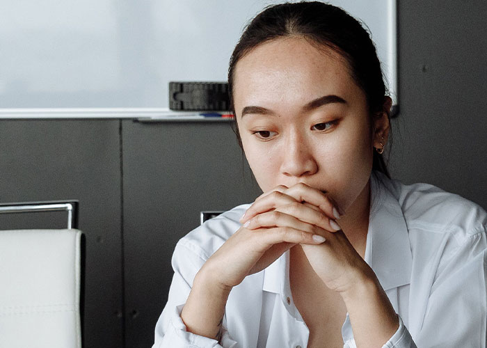 Woman Finally Takes Revenge Against Creepy Male Coworkers After HR Does Nothing