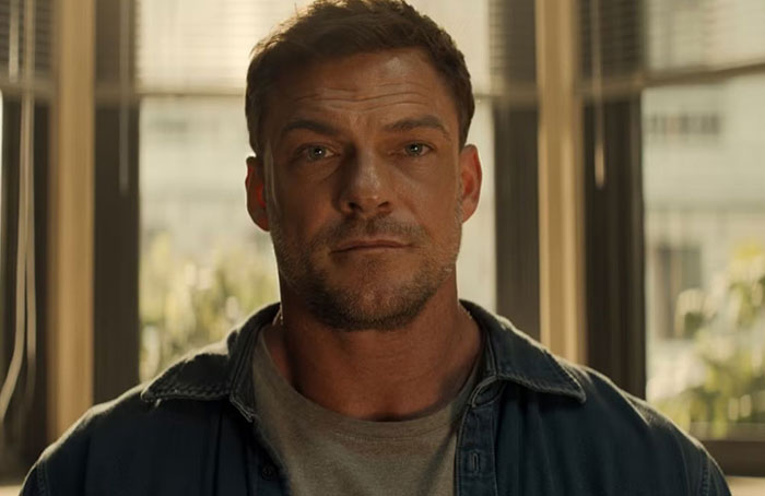 ‘Reacher’ Star Alan Ritchson Sparks Furious Debate After Claiming Studios Begged Him To Shut Up About Politics ‘Reacher’ Star Alan Ritchson Sparks Furious Debate After Claiming Studios Begged Him To Shut Up About Politics