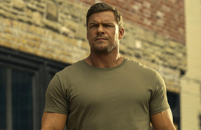 ‘Reacher’ Star Alan Ritchson Sparks Furious Debate After Claiming Studios Begged Him To Shut Up About Politics ‘Reacher’ Star Alan Ritchson Sparks Furious Debate After Claiming Studios Begged Him To Shut Up About Politics