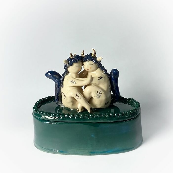 This Artist Creates Adorable Weird Ceramic Sculptures That Double As Home Decor (40 Pics)
