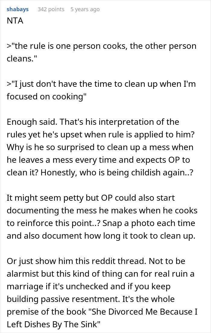 Woman Stops Cleaning As She Cooks To Prove A Point, Husband Still Doesn’t Get It Woman Stops Cleaning As She Cooks To Prove A Point, Husband Still Doesn’t Get It