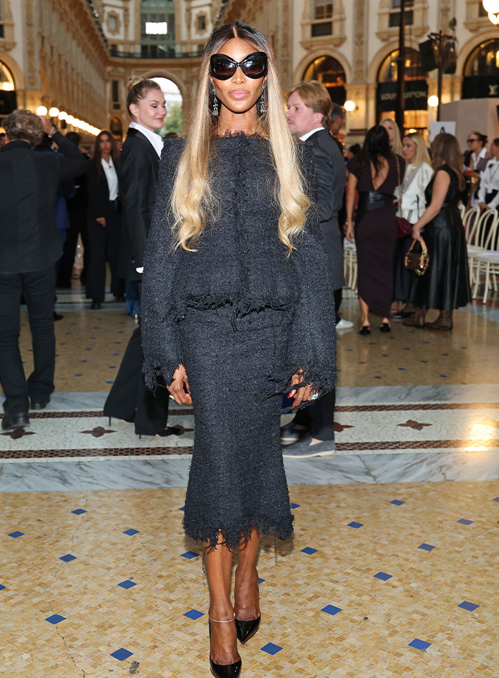 “Plastic Surgery Expo”: 20 Celebrity Looks From Vogue World 2026 That Had Fans Shaking Their Heads “Plastic Surgery Expo”: 20 Celebrity Looks From Vogue World 2026 That Had Fans Shaking Their Heads