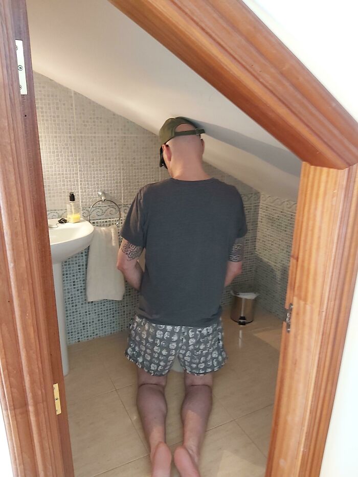 93 Hotel And Airbnb Fails That Might Make You Inspect Every Booking Photo Twice 93 Hotel And Airbnb Fails That Might Make You Inspect Every Booking Photo Twice