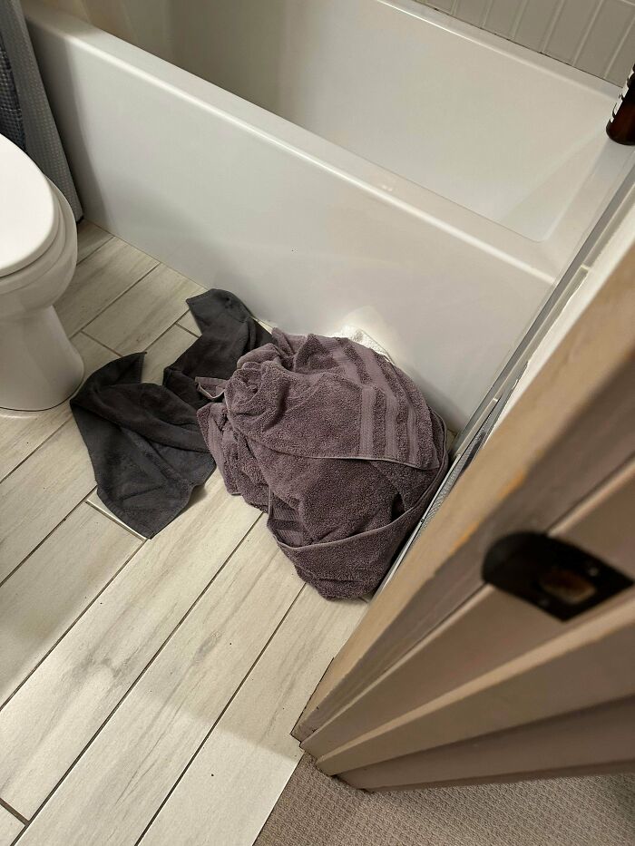 93 Hotel And Airbnb Fails That Might Make You Inspect Every Booking Photo Twice 93 Hotel And Airbnb Fails That Might Make You Inspect Every Booking Photo Twice