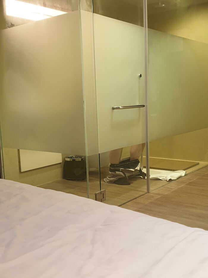 93 Hotel And Airbnb Fails That Might Make You Inspect Every Booking Photo Twice 93 Hotel And Airbnb Fails That Might Make You Inspect Every Booking Photo Twice