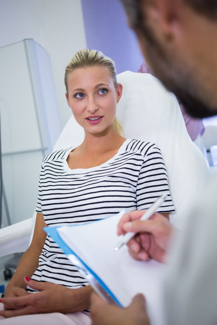 40 Women Share The Sexist Treatment They Received From Doctors Who Should Have Known Better 40 Women Share The Sexist Treatment They Received From Doctors Who Should Have Known Better