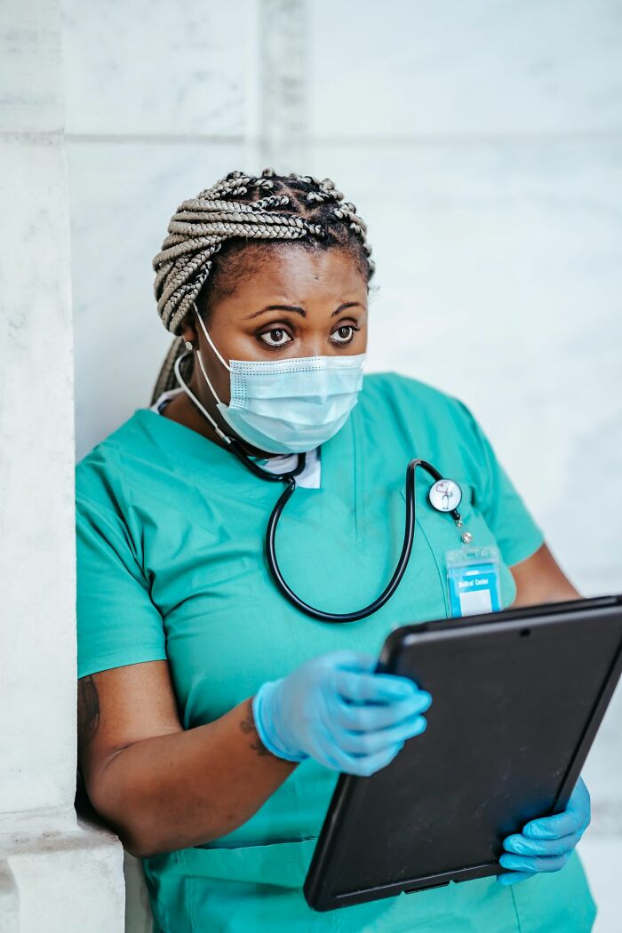 40 Women Share The Sexist Treatment They Received From Doctors Who Should Have Known Better 40 Women Share The Sexist Treatment They Received From Doctors Who Should Have Known Better