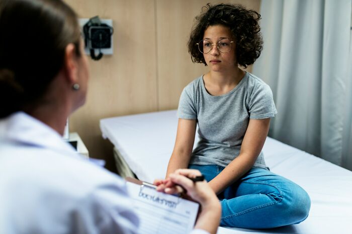 40 Women Share The Sexist Treatment They Received From Doctors Who Should Have Known Better 40 Women Share The Sexist Treatment They Received From Doctors Who Should Have Known Better