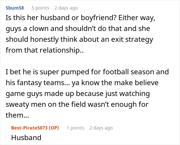 Guy Comes Into Girlfriend’s Book Club Just To Embarrass Her, Doesn’t See The Big Deal