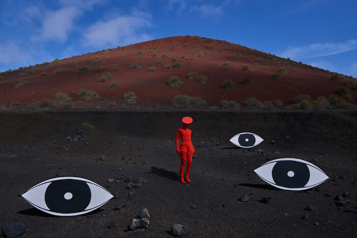 32 Surreal Photos From Julia Buruleva’s Ongoing “Art Expedition” Around The World 32 Surreal Photos From Julia Buruleva’s Ongoing “Art Expedition” Around The World