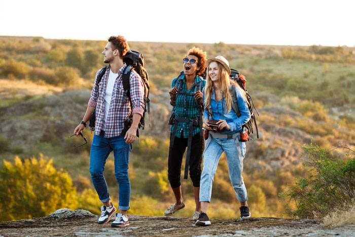 Woman Lies To Cover For Her Husband After Friends’ Cabin Trip Didn’t Go As He Expected Woman Lies To Cover For Her Husband After Friends’ Cabin Trip Didn’t Go As He Expected