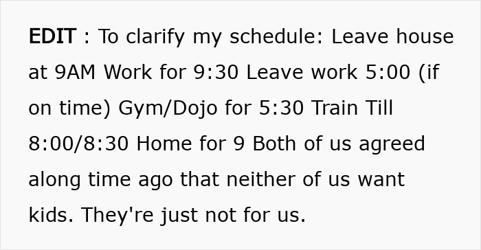 Woman Spends 5 Years Supporting Fiancé’s Martial Arts, Suddenly Demands He Quit And Trashes His Gear Woman Spends 5 Years Supporting Fiancé’s Martial Arts, Suddenly Demands He Quit And Trashes His Gear