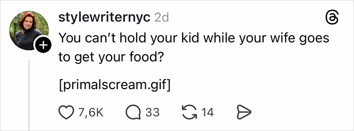 Giants Camera Catches Mom Doing Double Duty With A Baby And Food, Her Husband Just Gets Comfy Giants Camera Catches Mom Doing Double Duty With A Baby And Food, Her Husband Just Gets Comfy