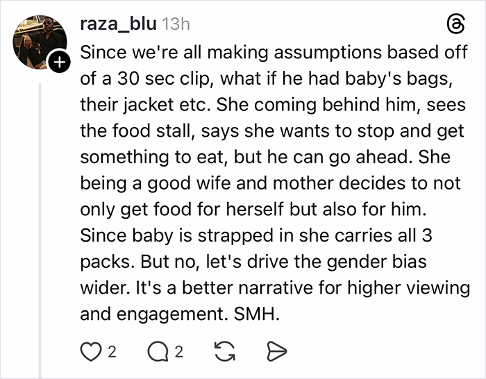 Giants Camera Catches Mom Doing Double Duty With A Baby And Food, Her Husband Just Gets Comfy Giants Camera Catches Mom Doing Double Duty With A Baby And Food, Her Husband Just Gets Comfy