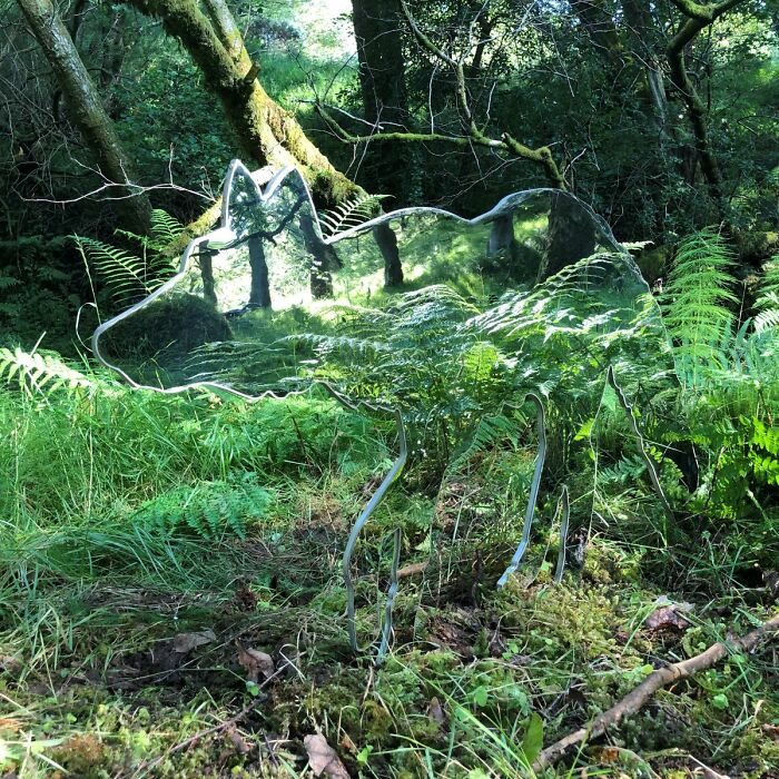 35 Reflective Artworks By Rob Mulholland That Seem To Disappear Into The Landscape 35 Reflective Artworks By Rob Mulholland That Seem To Disappear Into The Landscape