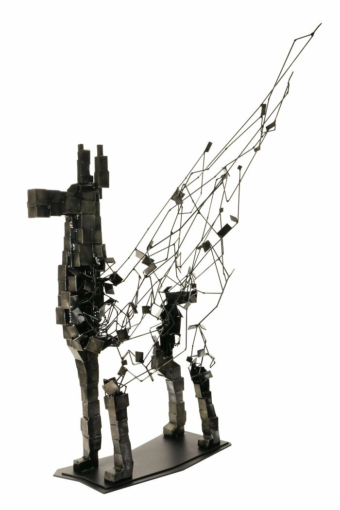 36 Incomplete Sculptures By This Artist That Let People’s Imaginations Fill In The Gaps 36 Incomplete Sculptures By This Artist That Let People’s Imaginations Fill In The Gaps