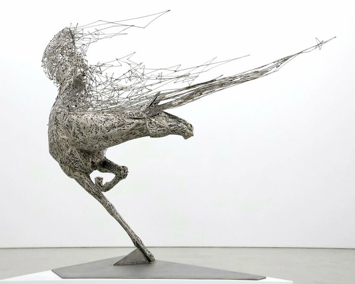 36 Incomplete Sculptures By This Artist That Let People’s Imaginations Fill In The Gaps 36 Incomplete Sculptures By This Artist That Let People’s Imaginations Fill In The Gaps