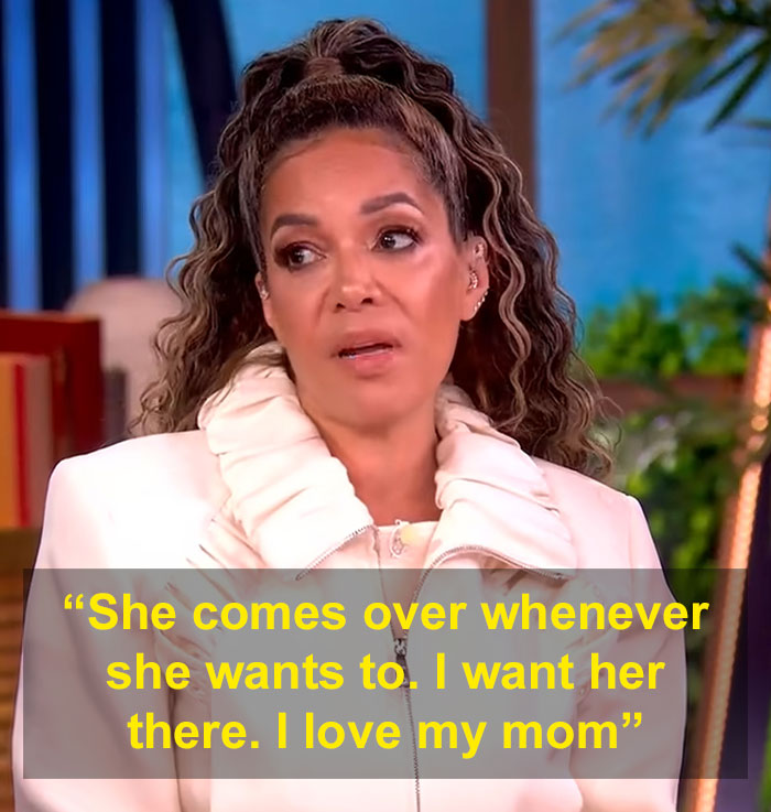 Mom Walks In On Married Daughter During An Intimate Moment, Then Retaliates When Asked To Respect Boundaries