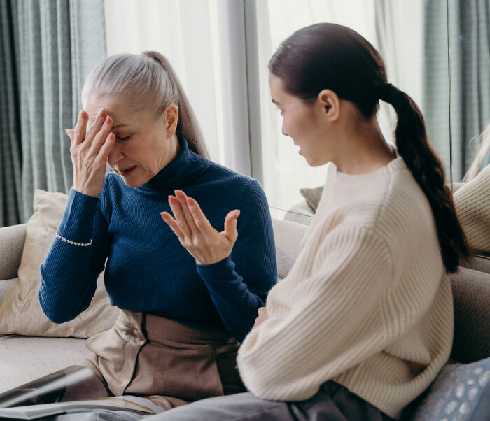 Mom Walks In On Married Daughter During An Intimate Moment, Then Retaliates When Asked To Respect Boundaries
