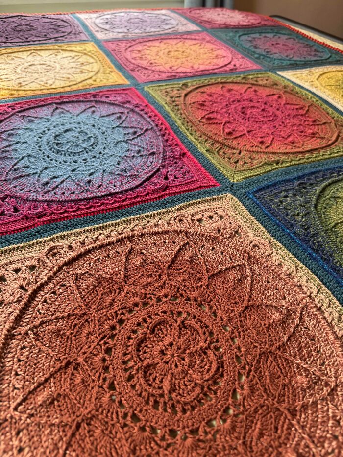 106 Talented Crocheters Who Took A Simple Ball Of Yarn And Turned It Into Something Amazing (New Pics)