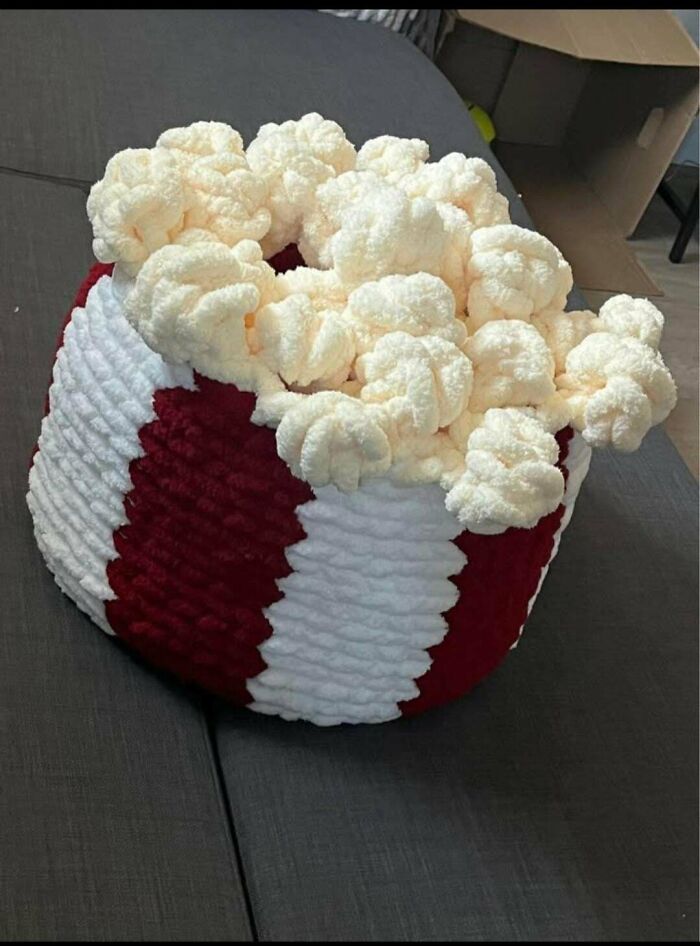 106 Talented Crocheters Who Took A Simple Ball Of Yarn And Turned It Into Something Amazing (New Pics)